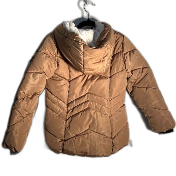 Girl's DKNY Carmel Brown Puffer Coat SZ 7/8P NEW - Picture 2 of 5